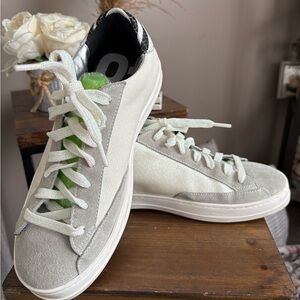 P448 White and Green Women's Sneakers. Size 10. Barely worn. Like new.